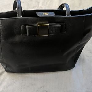 Black Ivanka Trump shoulder purse